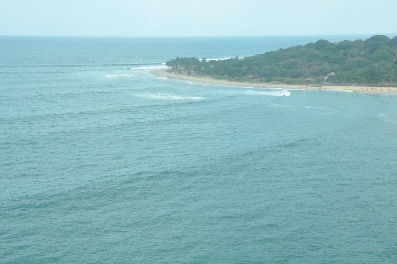 Chithru Bay Rooms & Hostel Arugam Bay Buitenkant foto